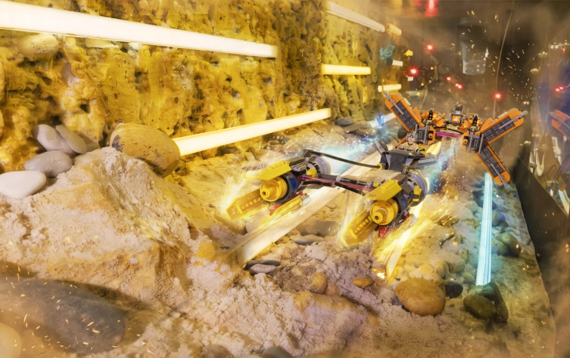 Pościg w świecie Star Wars z klocków LEGO – makieta Muzeum Klocków Karpacz